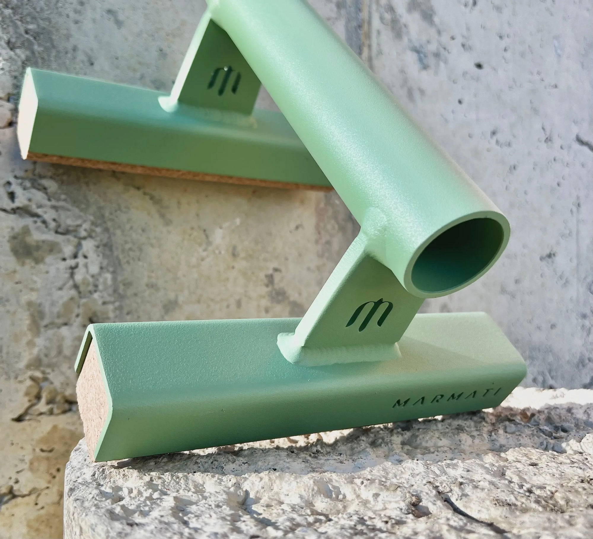 9-Reasons-Why-Aluminum-Should-Be-Your-Next-Material-of-Choice-for-Parallettes MARMATI