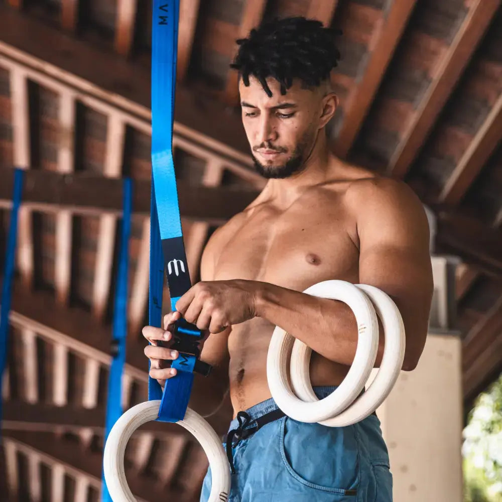 Are-Gymnastic-Rings-Safe-What-to-Look-for-in-Straps-Buckles MARMATI