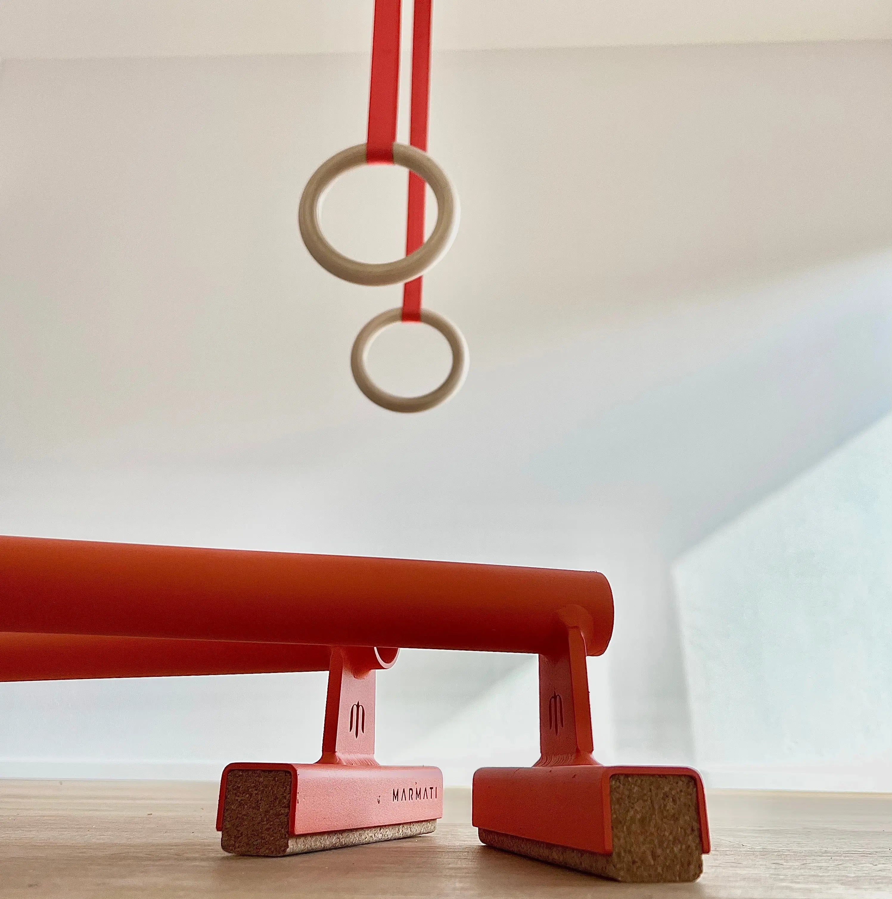 Parallettes-vs.-Gym-Rings-Which-One-Should-You-Train-With MARMATI