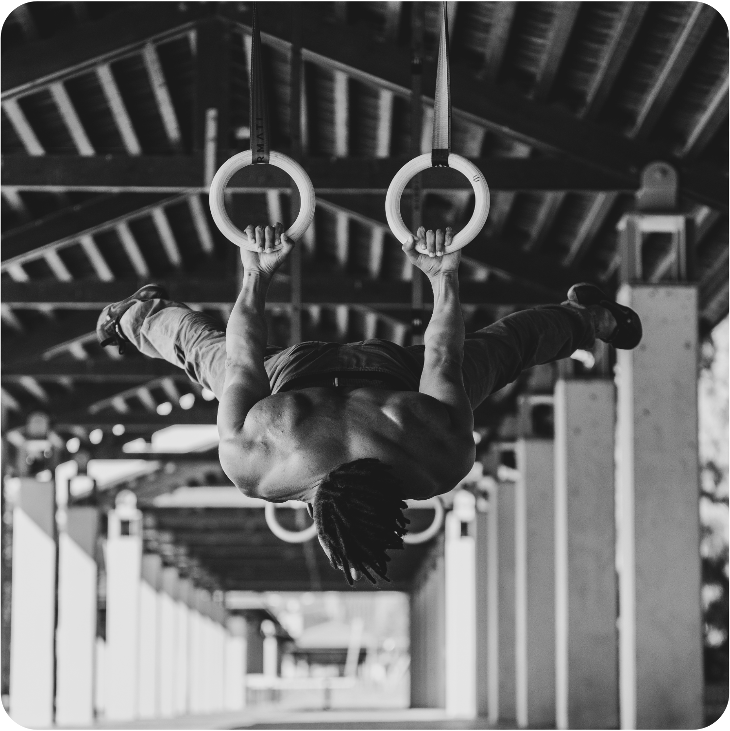 The Ultimate Guide to Gymnastic Rings: Training, Benefits & Choosing the Right Ones